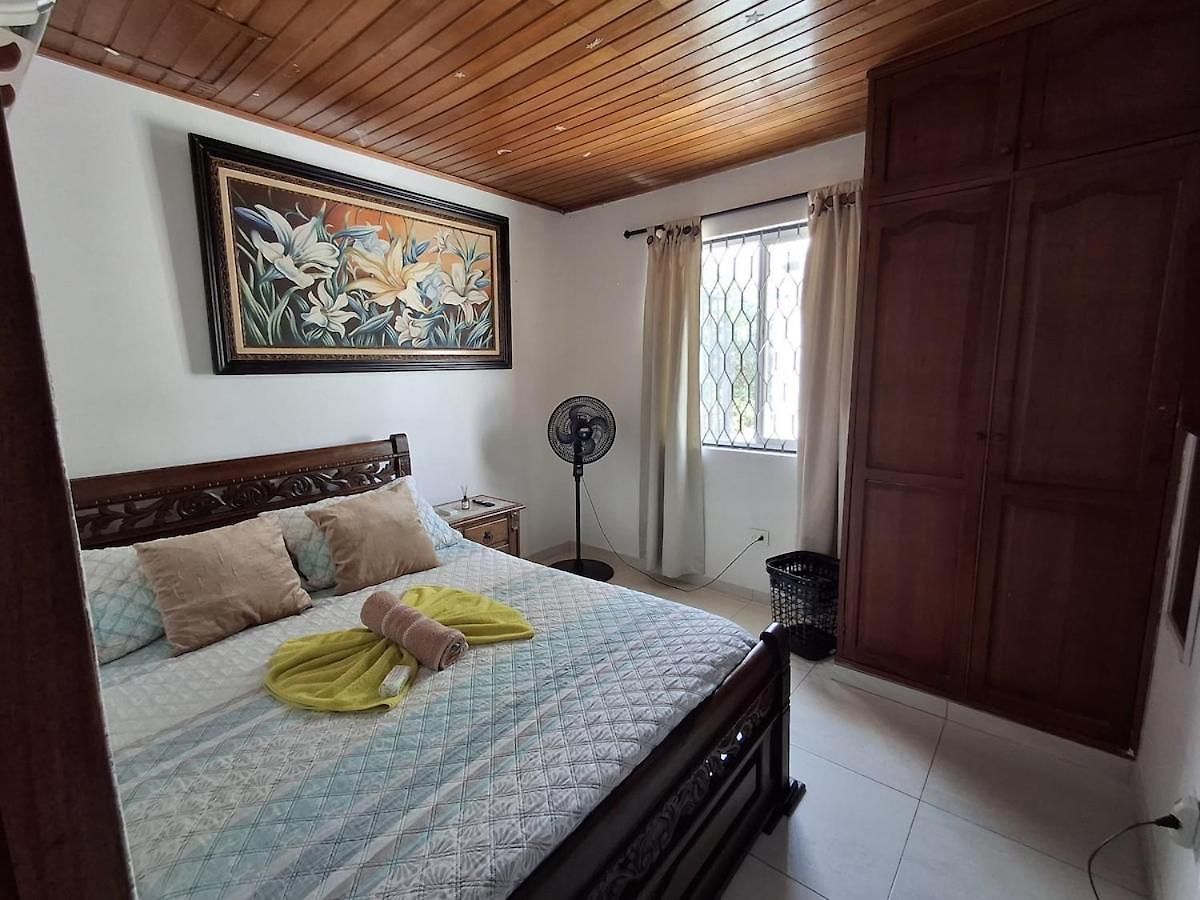 Brussels House, 2 Bedrooms * Cartagena