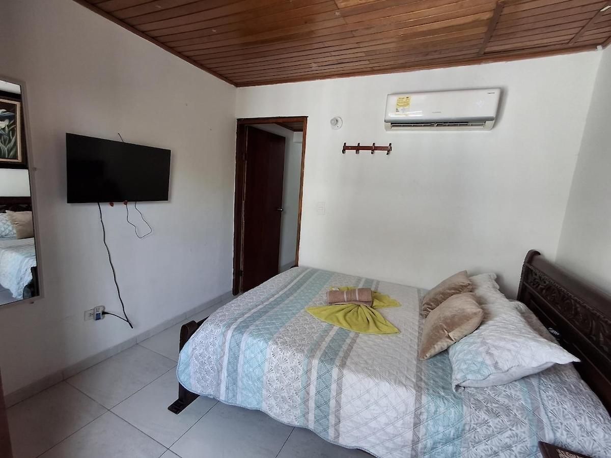 Brussels House, 2 Bedrooms Cartagena