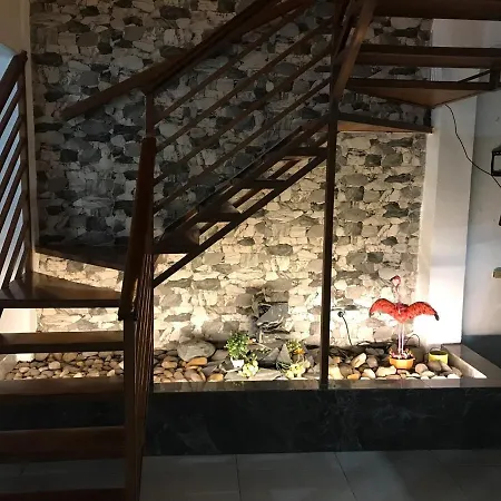 Brussels House, 2 Bedrooms Сasa de vacaciones